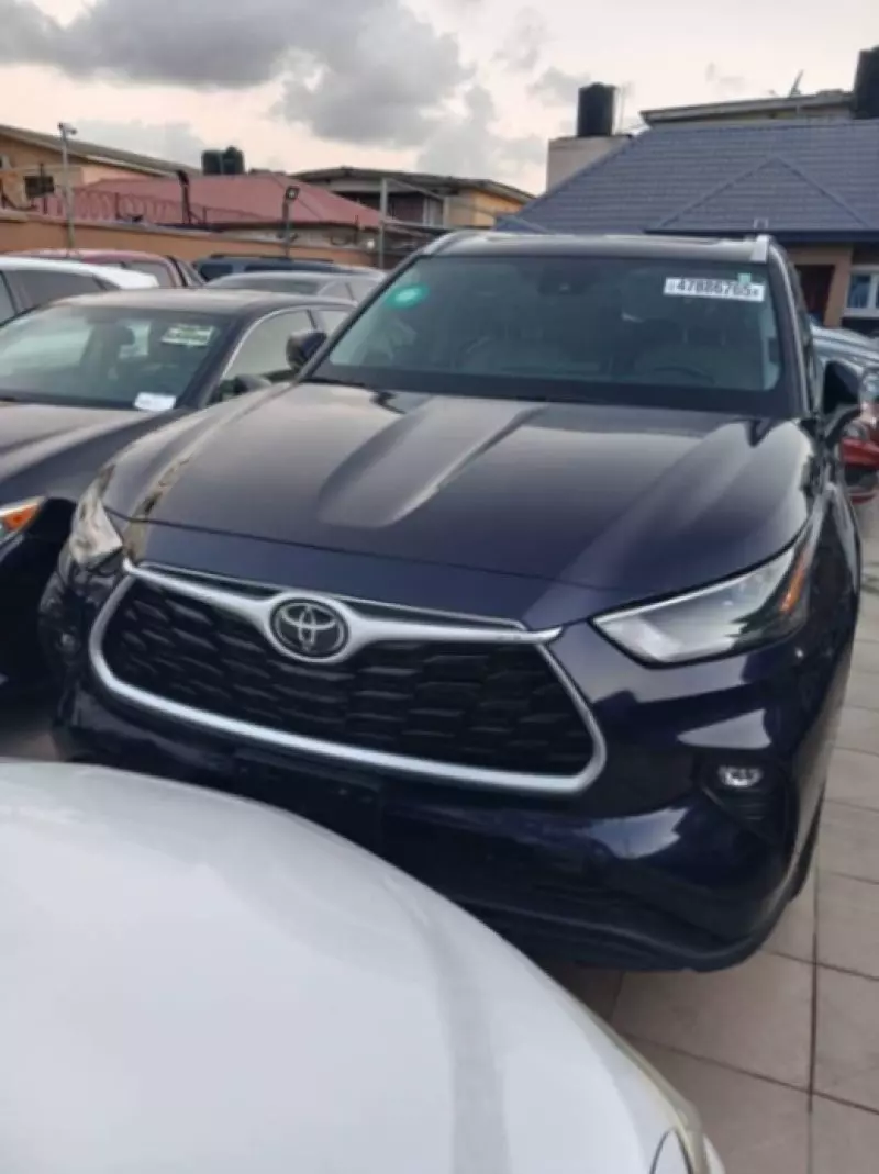 TOYOTA Highlander   - 2023