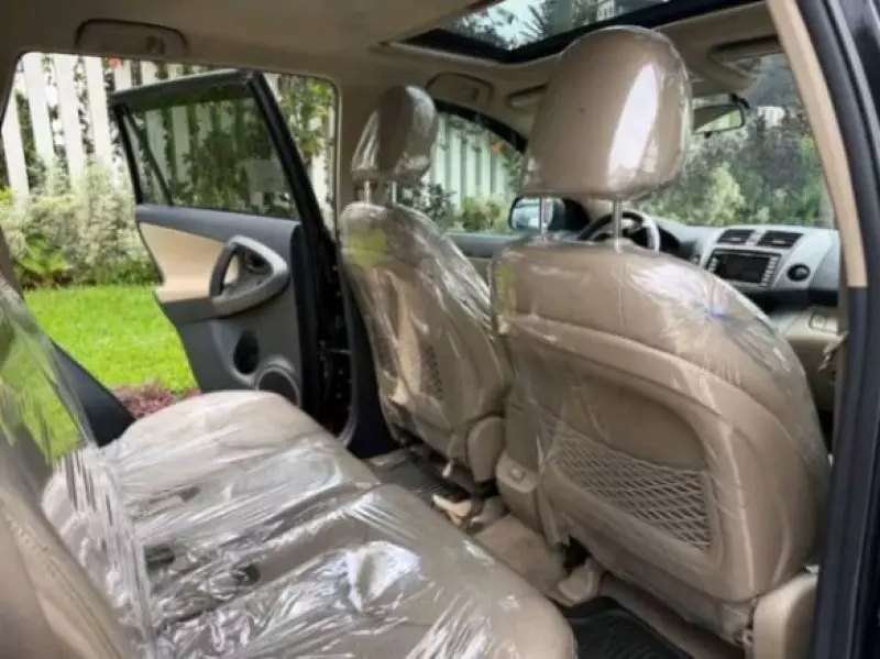 TOYOTA RAV 4   - 2011
