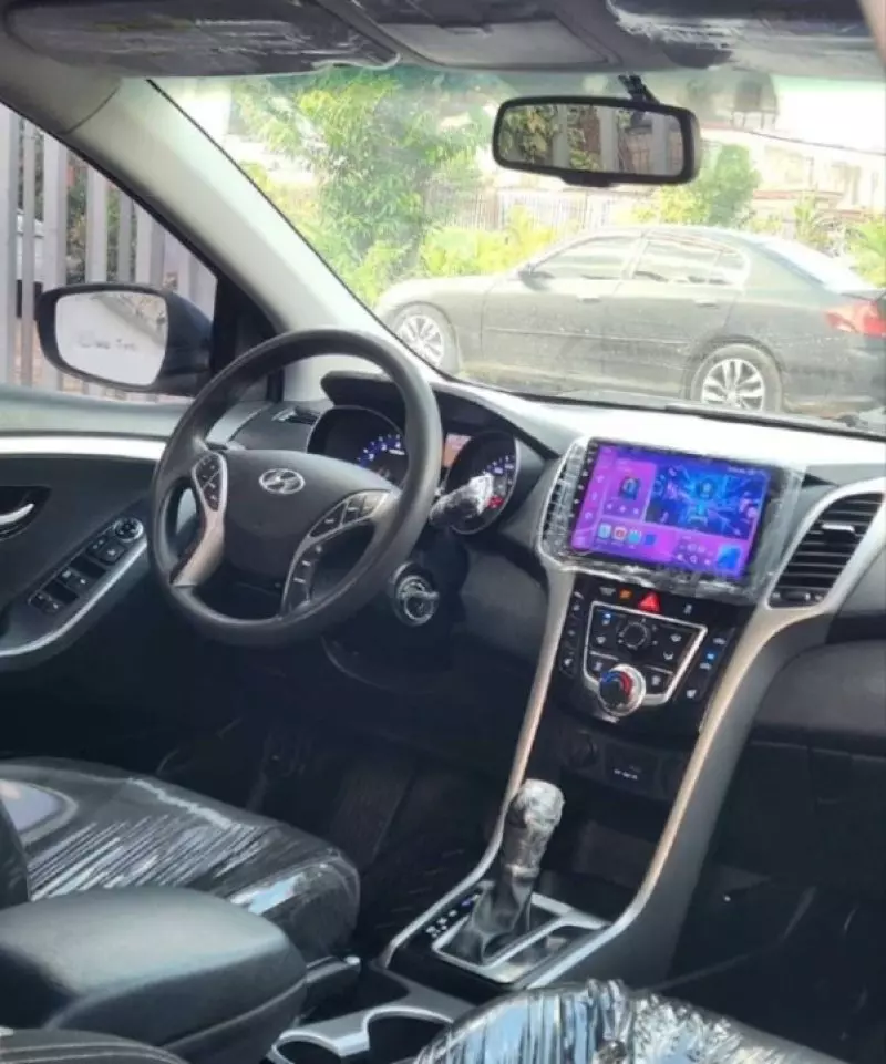 Hyundai Elantra GT   - 2014