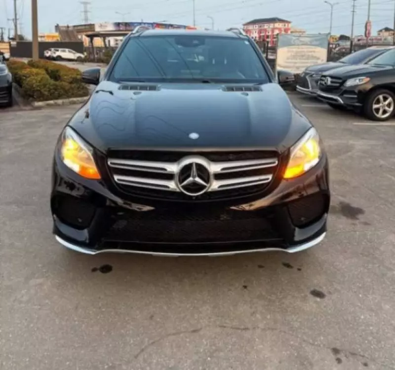 Mercedes-Benz GLE 350   - 2017