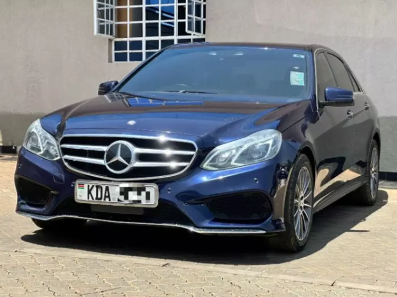 Mercedes-Benz E250   - 2013