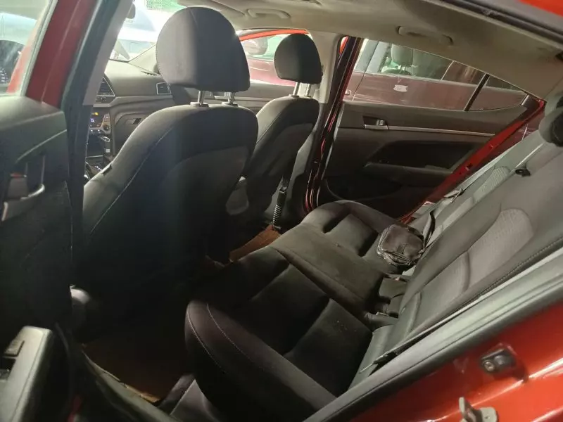 Hyundai Elantra   - 2017