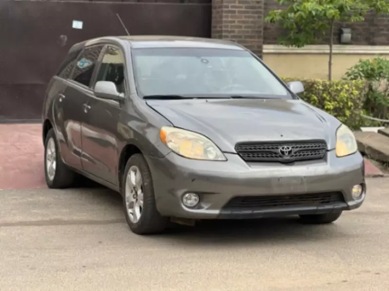 Toyota Matrix   - 2006