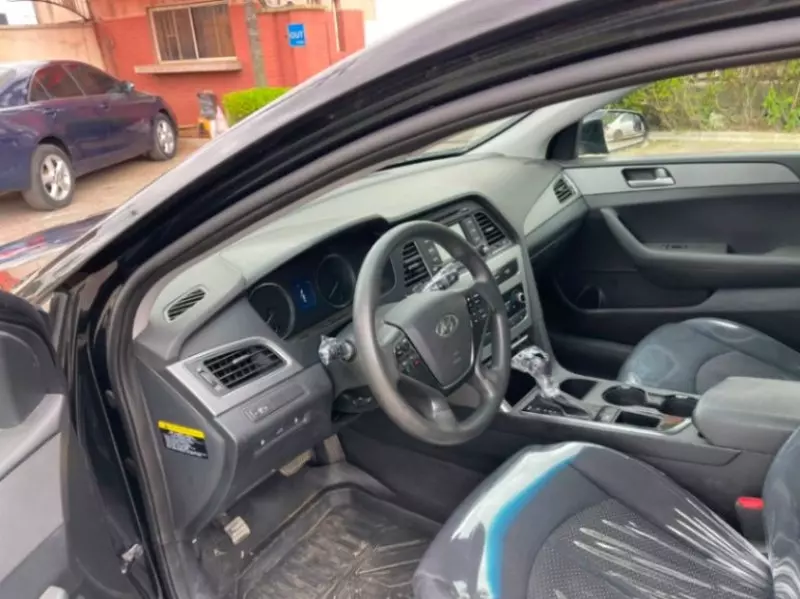 Hyundai SONATA 2,0L BVA GL   - 2016