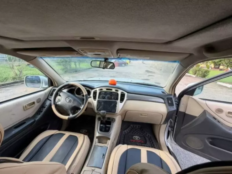 Toyota Highlander   - 2003