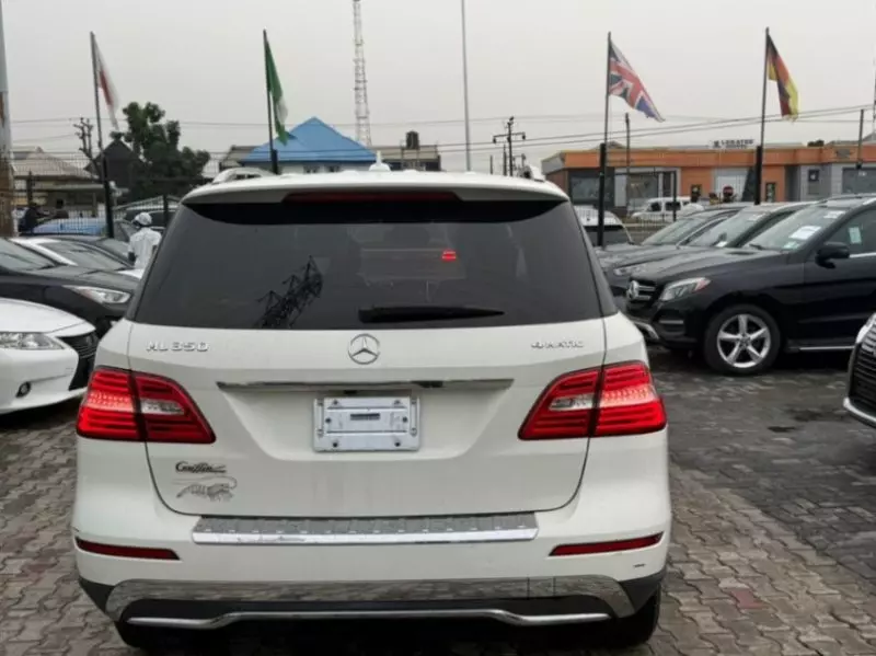 Mercedes-Benz ML 350   - 2012