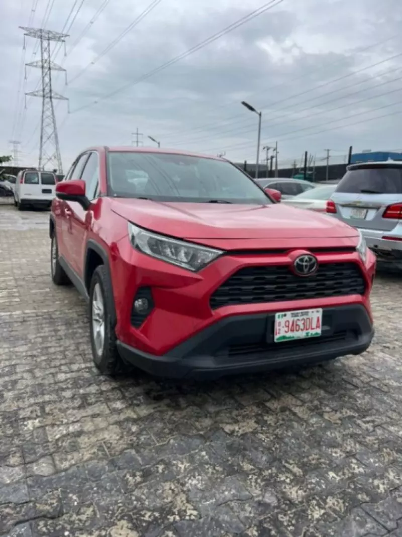 Toyota Rav4   - 2021