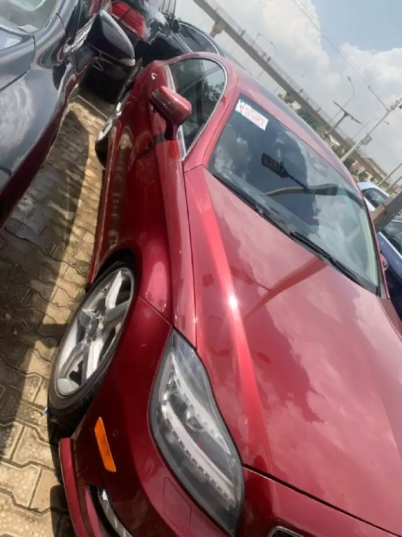 Mercedes-Benz CLS-Class   - 2013