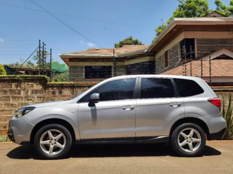 Subaru Forester   - 2017