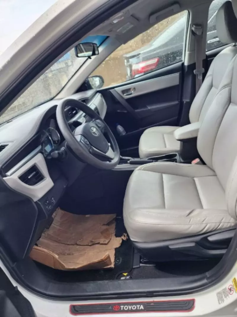 Toyota Corolla   - 2015
