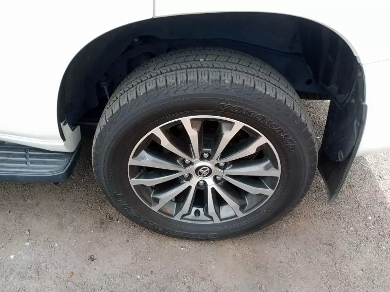 Toyota Landcruiser Prado - 2017