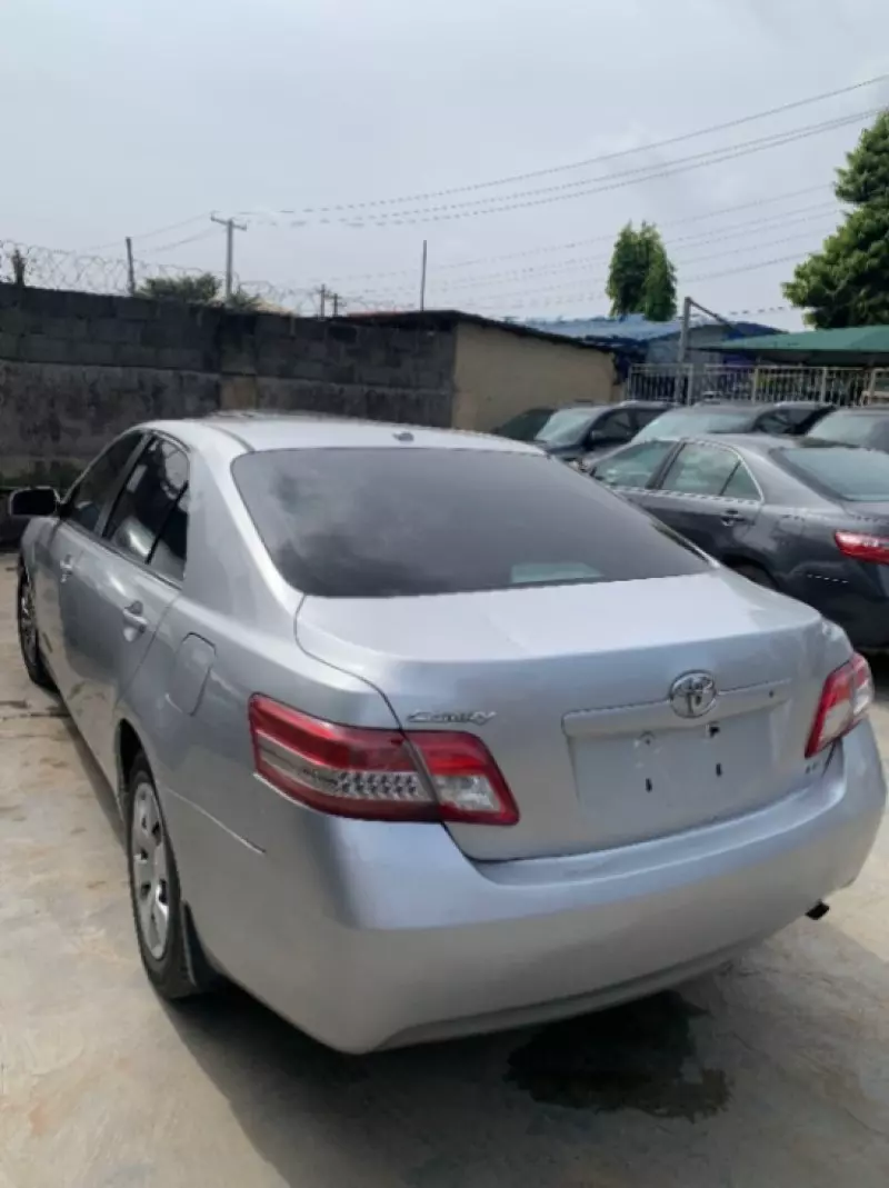 Toyota Camry   - 2007