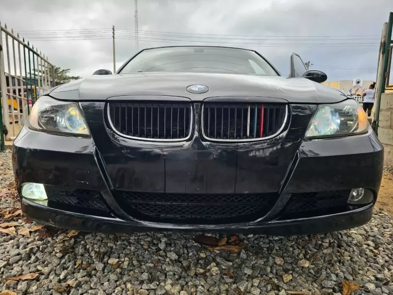 BMW 328i   - 2008