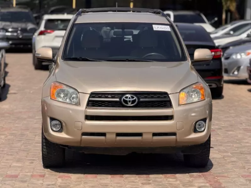 Toyota RAV 4   - 2009