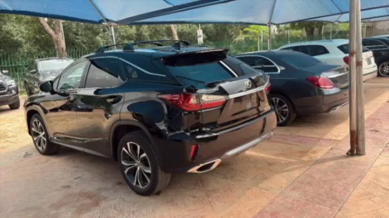 Lexus RX   - 2017
