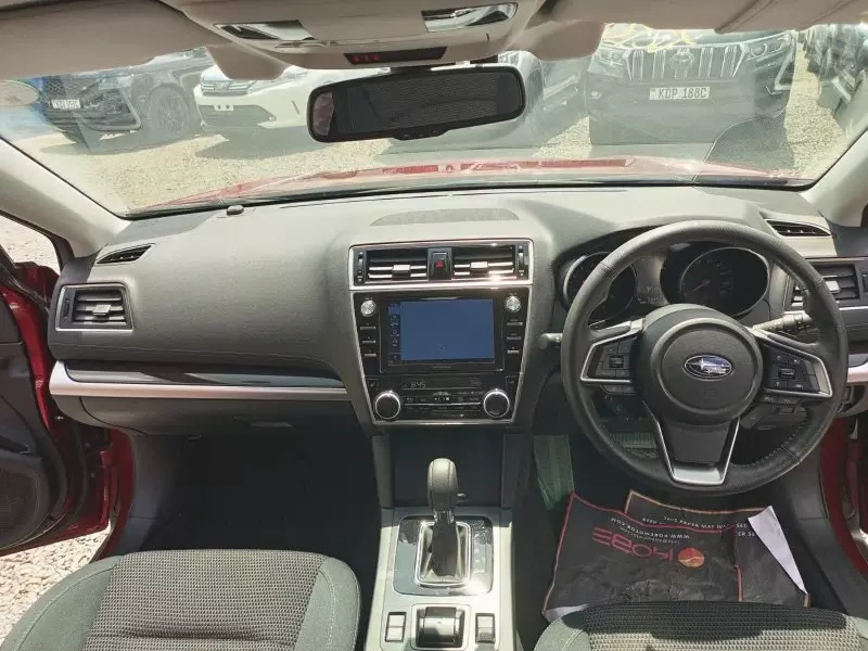 Subaru Outback   - 2018