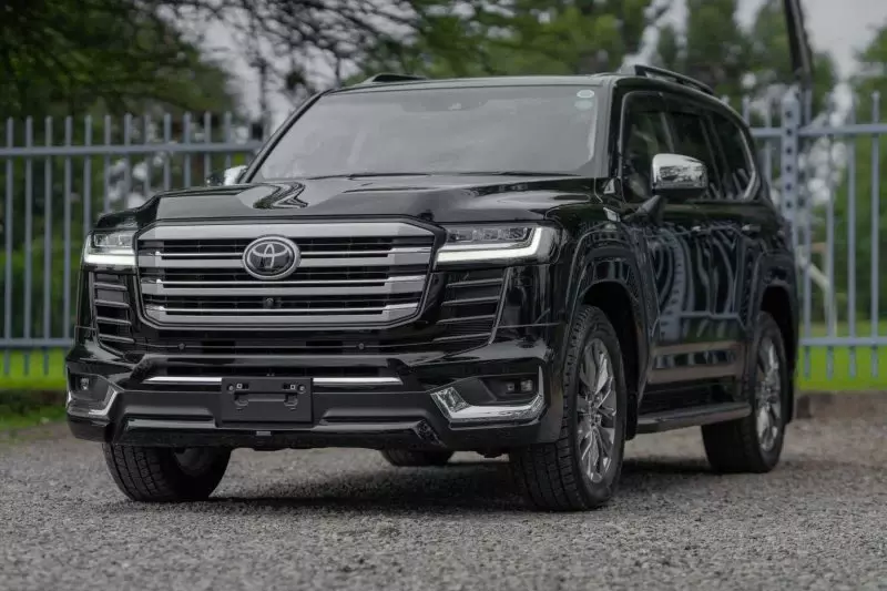 TOYOTA Landcruiser ZX   - 2023