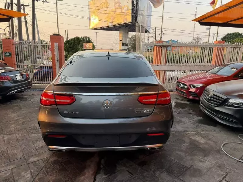 Mercedes-Benz GLE-Class   - 2018