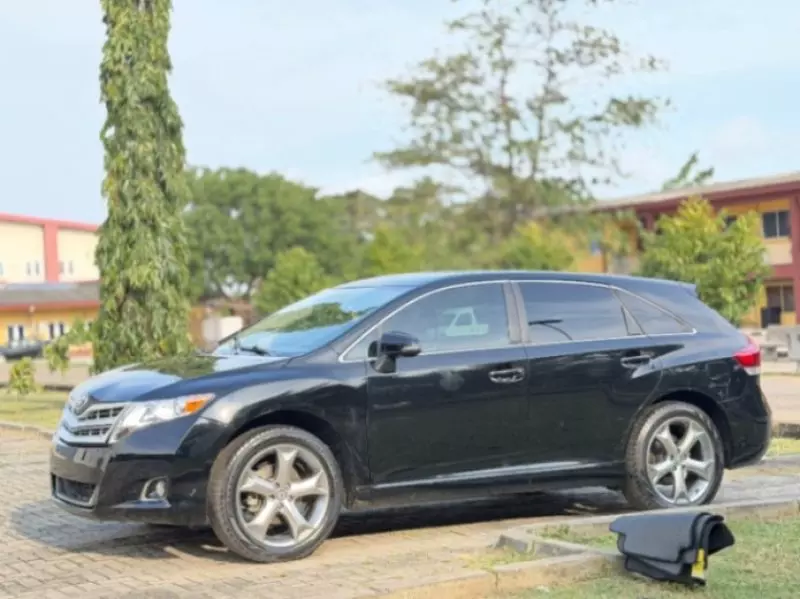 TOYOTA Venza   - 2014