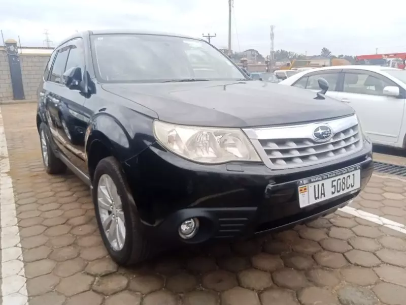 Subaru Forester   - 2011