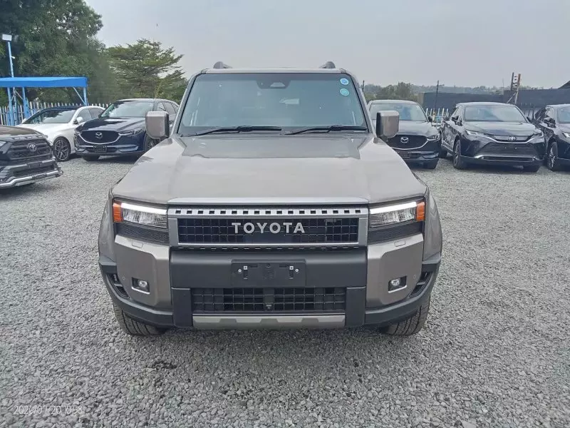 TOYOTA Landcruiser Prado - 2024