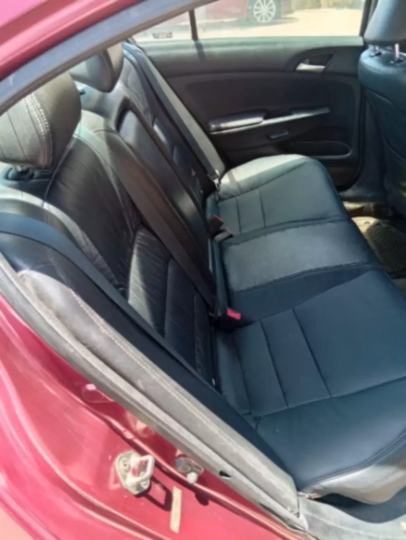 Honda Accord - 2012