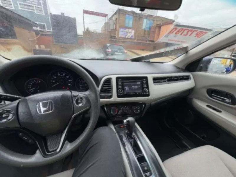 Honda HR-V   - 2017