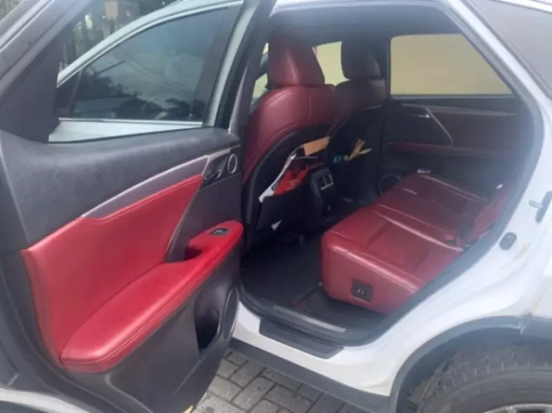Lexus RX   - 2019