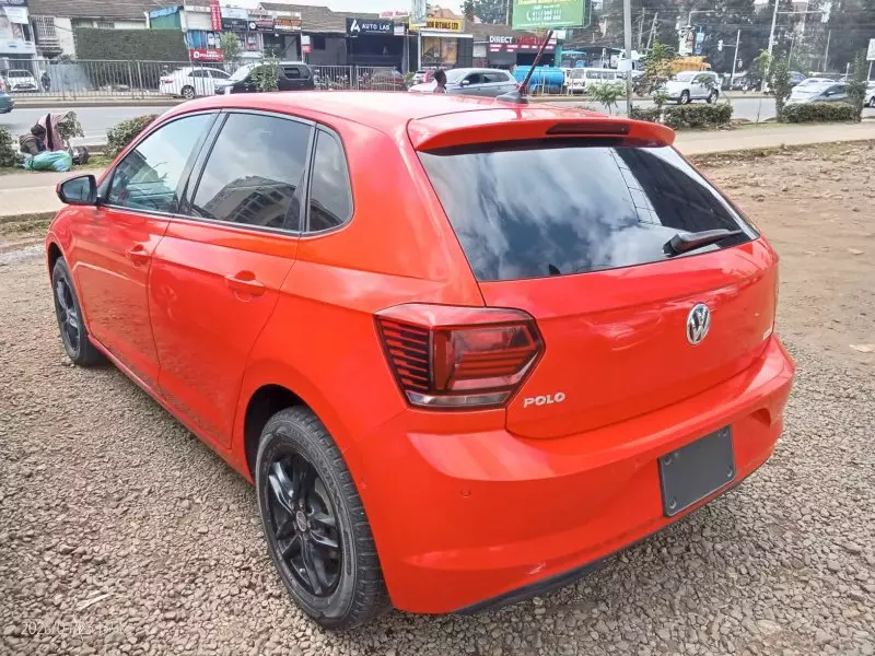 Volkswagen Polo   - 2018