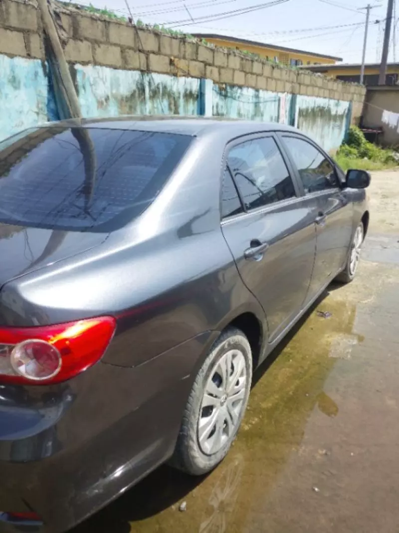 Toyota Corolla   - 2013