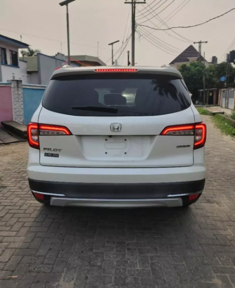 Honda Pilot   - 2019