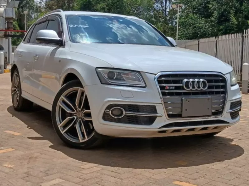 Audi SQ5   - 2016