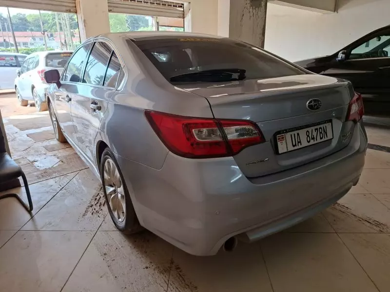 Subaru Legacy B4   - 2015