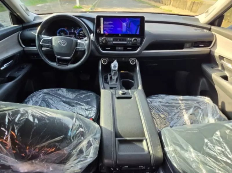 TOYOTA Grand Highlander   - 2024