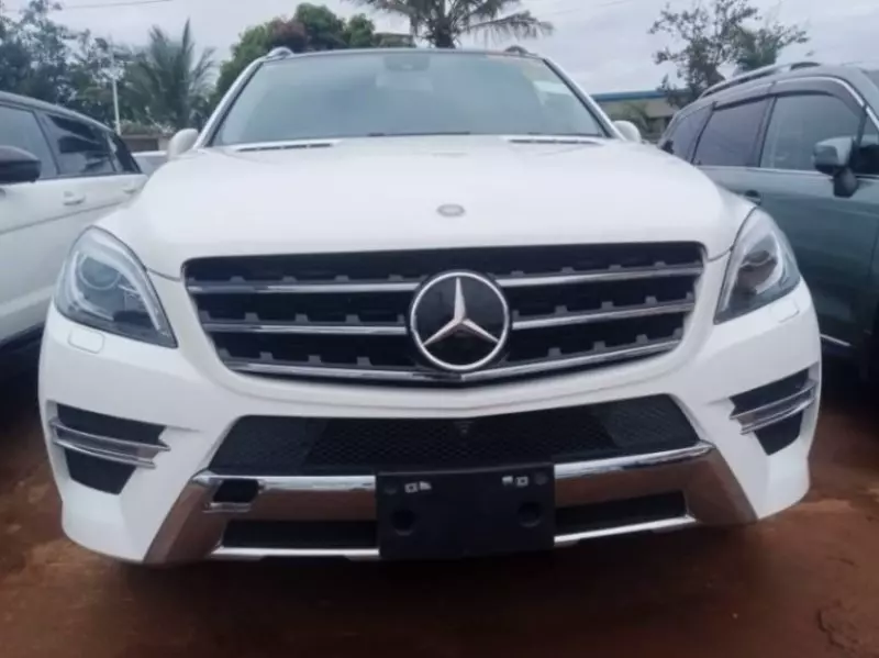 Mercedes-Benz ML 350 - 2014