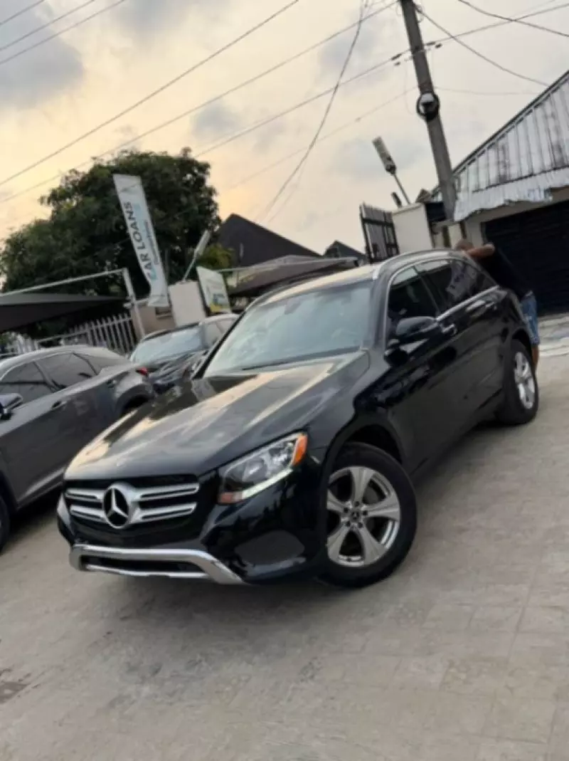 Mercedes-Benz GLC 300   - 2018