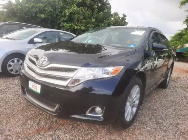 Toyota Venza   - 2013