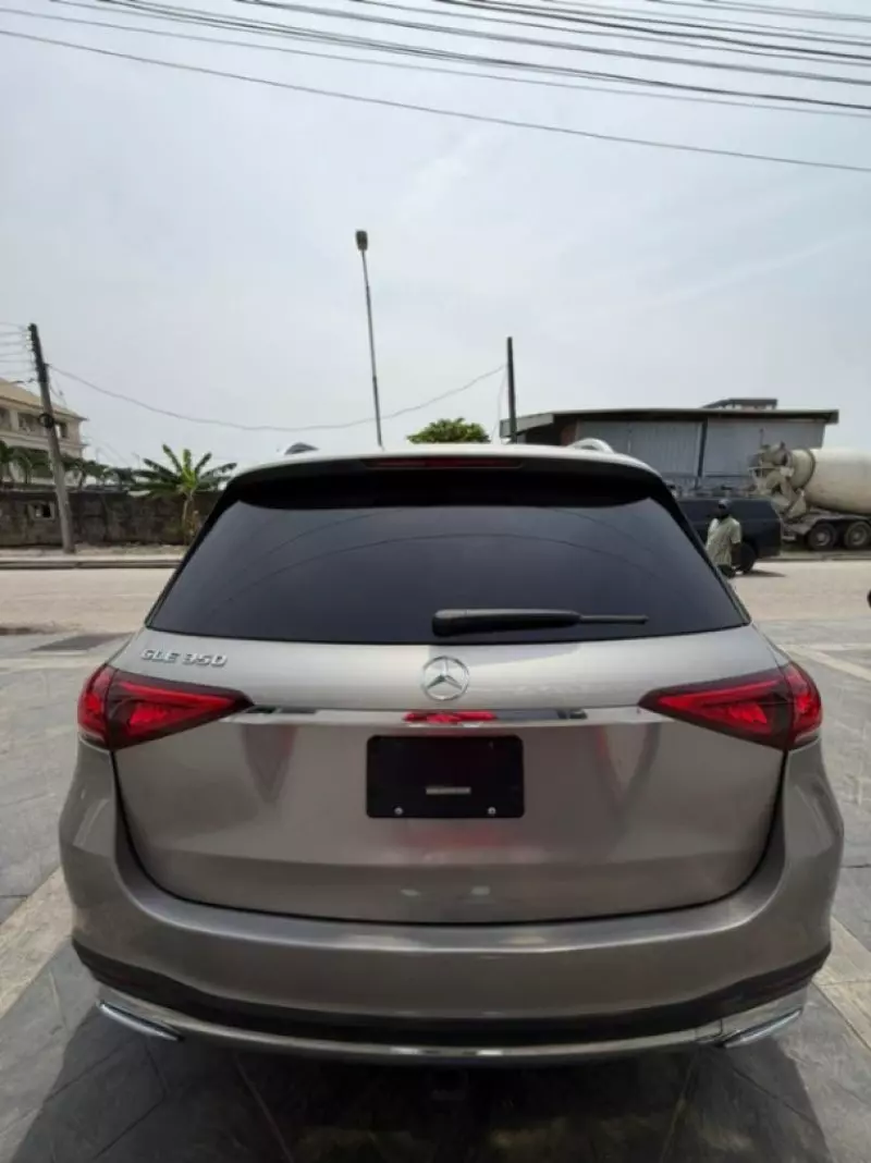 Mercedes-Benz GLE 350   - 2021