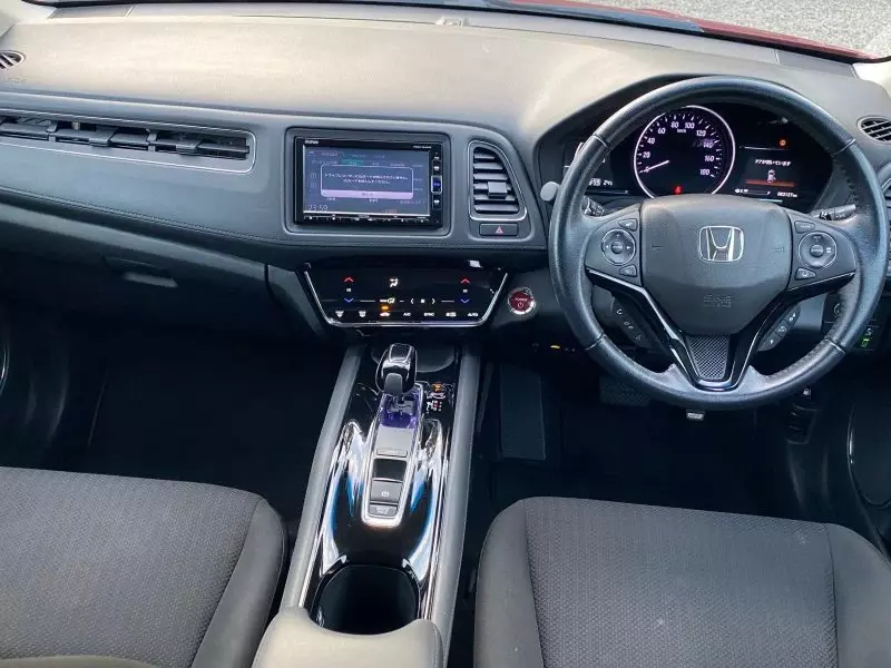 Honda Vezel    - 2018