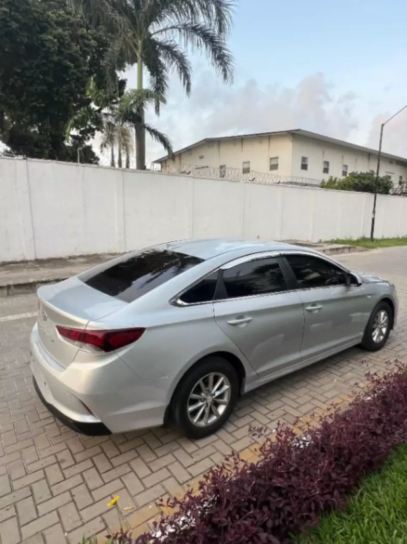 Hyundai Sonata   - 2017