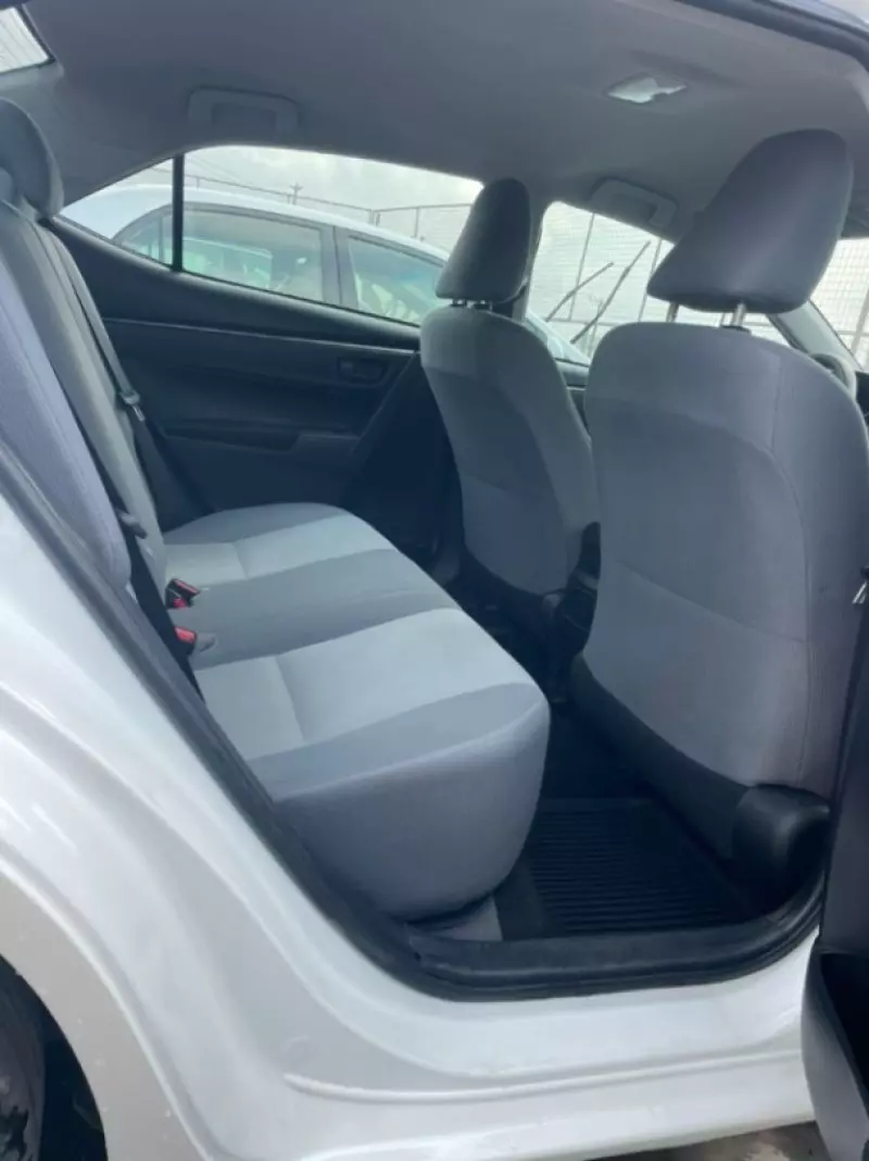 Toyota Corolla   - 2014