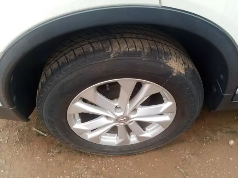 Nissan X-Trail   - 2015