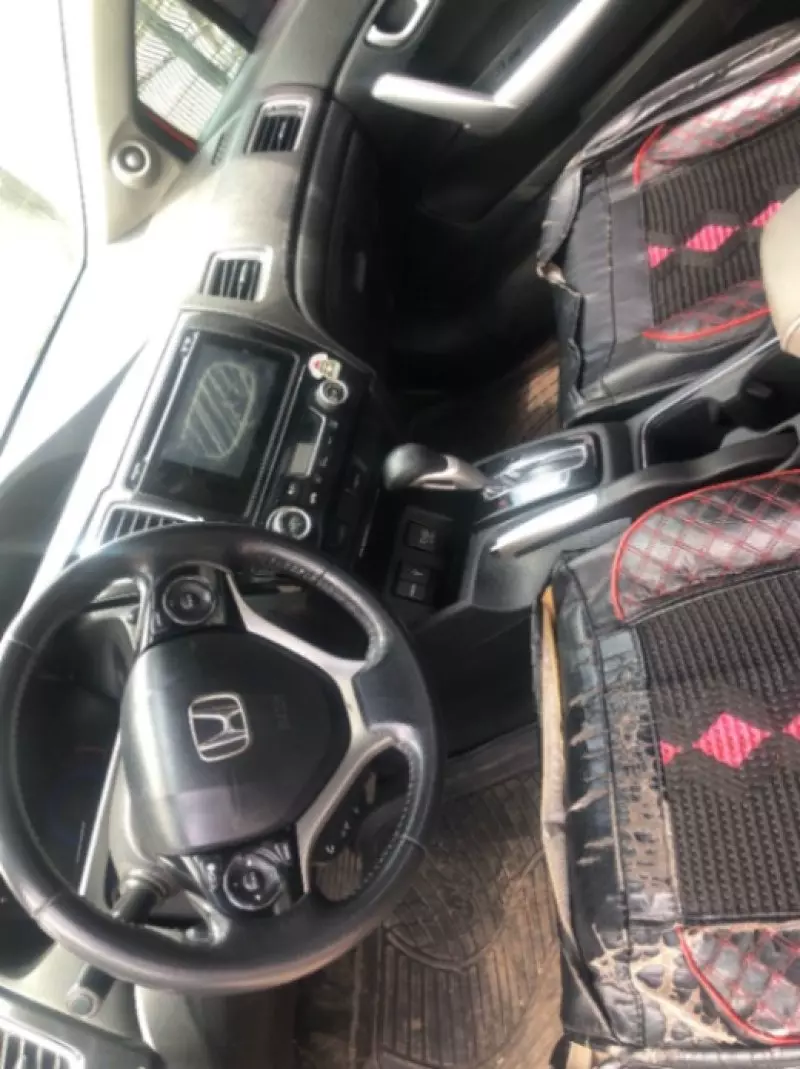 Honda Civic   - 2014