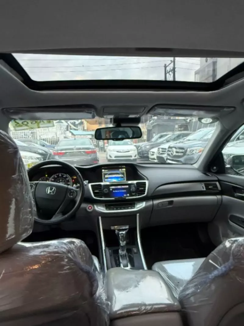 Honda Accord   - 2013