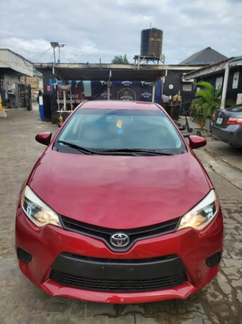 TOYOTA Corolla   - 2016