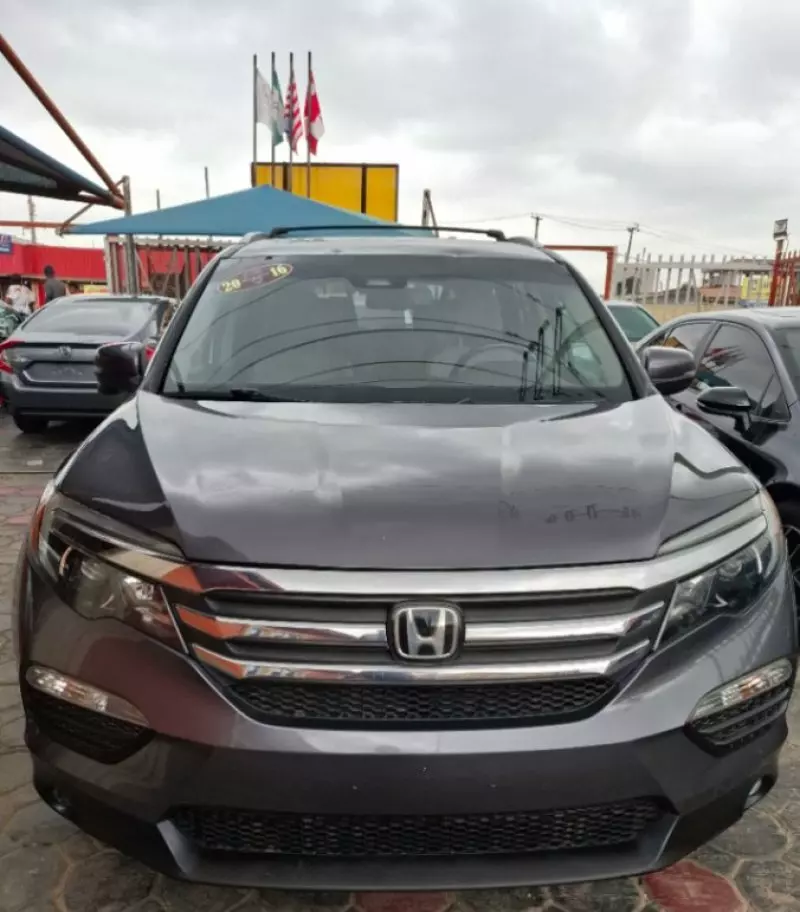 Honda Pilot   - 2017