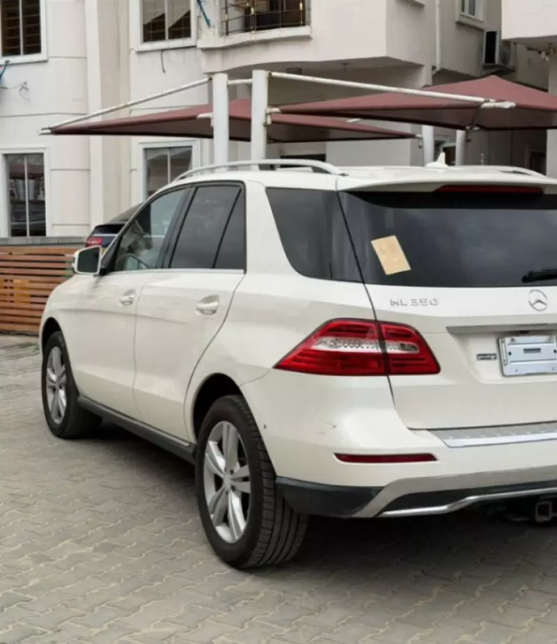 Mercedes-Benz ML-Class   - 2013