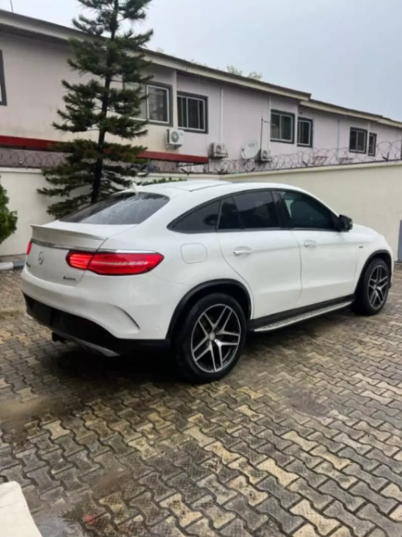 Mercedes-Benz GLE 450   - 2016