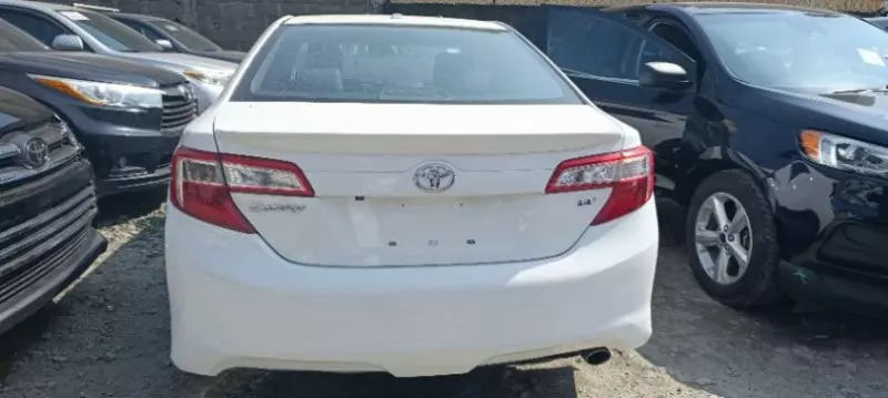 Toyota camry - 2012