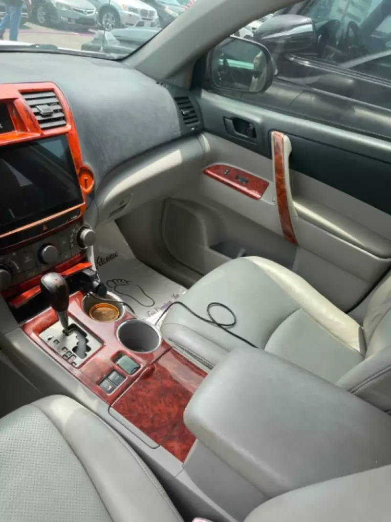 TOYOTA Highlander - 2008